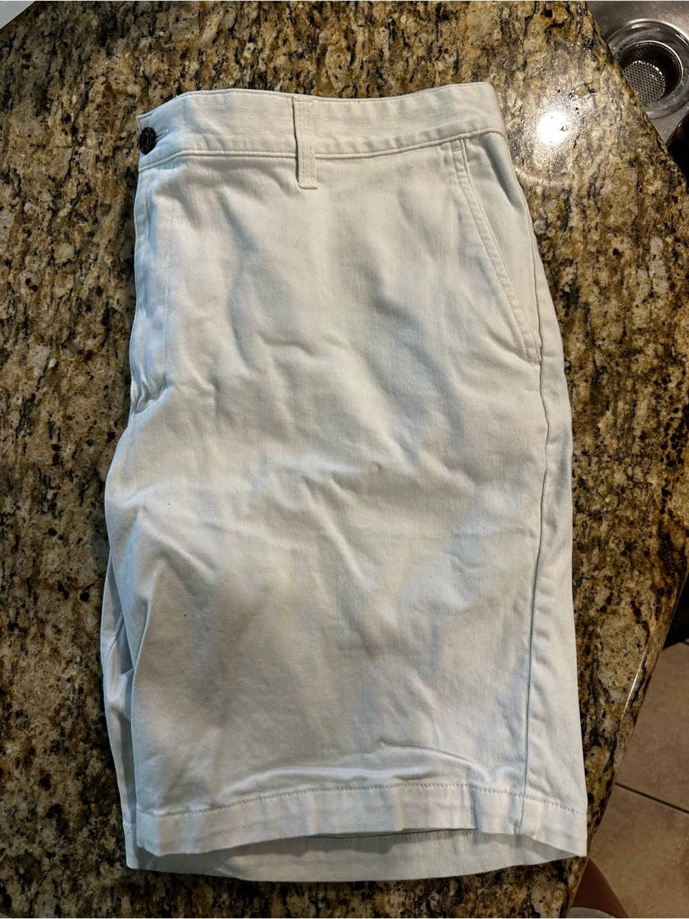 Dockers Off White Mens Shorts Size 38